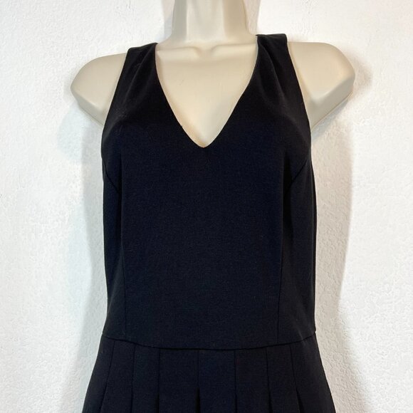 Banana Republic Black Dress Classic Fit and Flare Open Back Size 2 - Picture 4 of 10